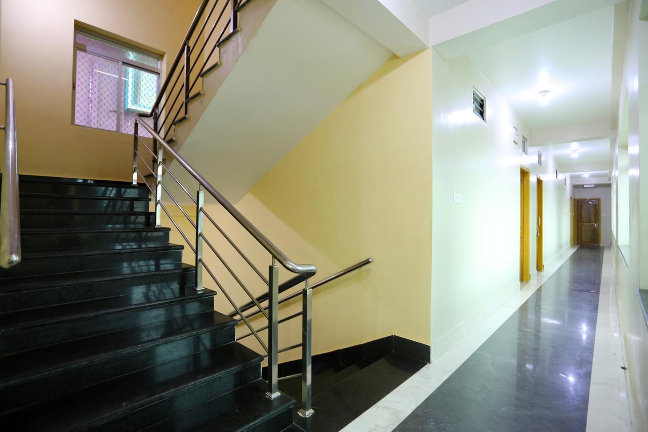 ホテルKrishna Residency プリ エクステリア 写真