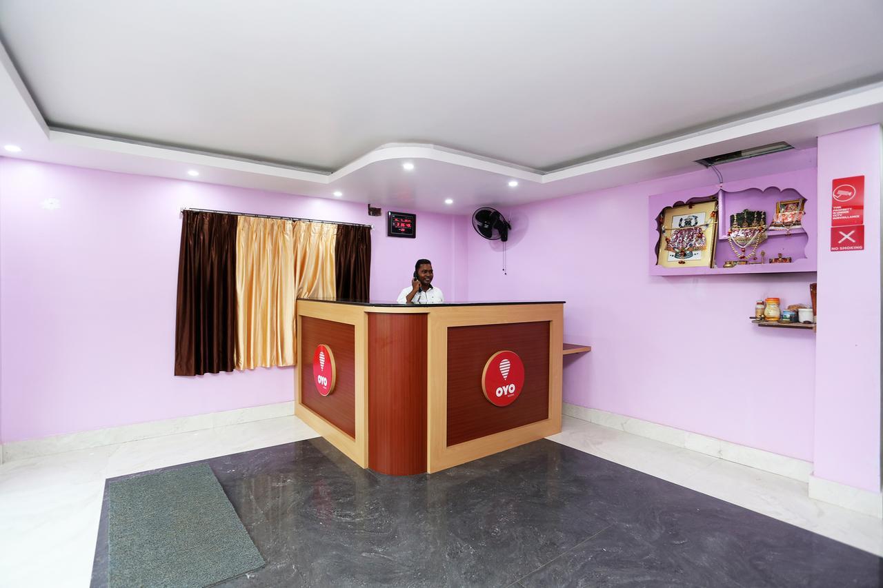 ホテルKrishna Residency プリ エクステリア 写真
